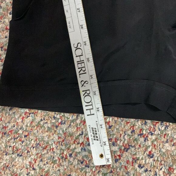 Karina Grimaldi Black Silk Surplice Wrap Front Sleeveless Cuffed Romper Size S - Picture 15 of 16